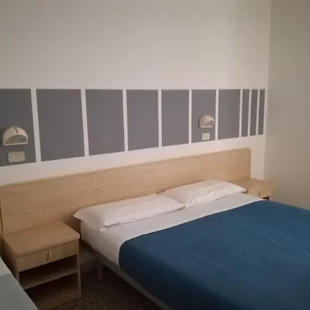 Serafini Hotel 2*